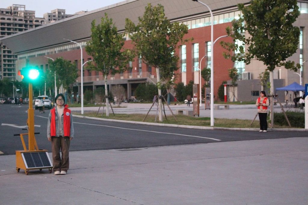 f5c9d4eaee96659bc2ca7a151ea8c920.jpg f5c9d4eaee96659bc2ca7a151ea8c920.jpg