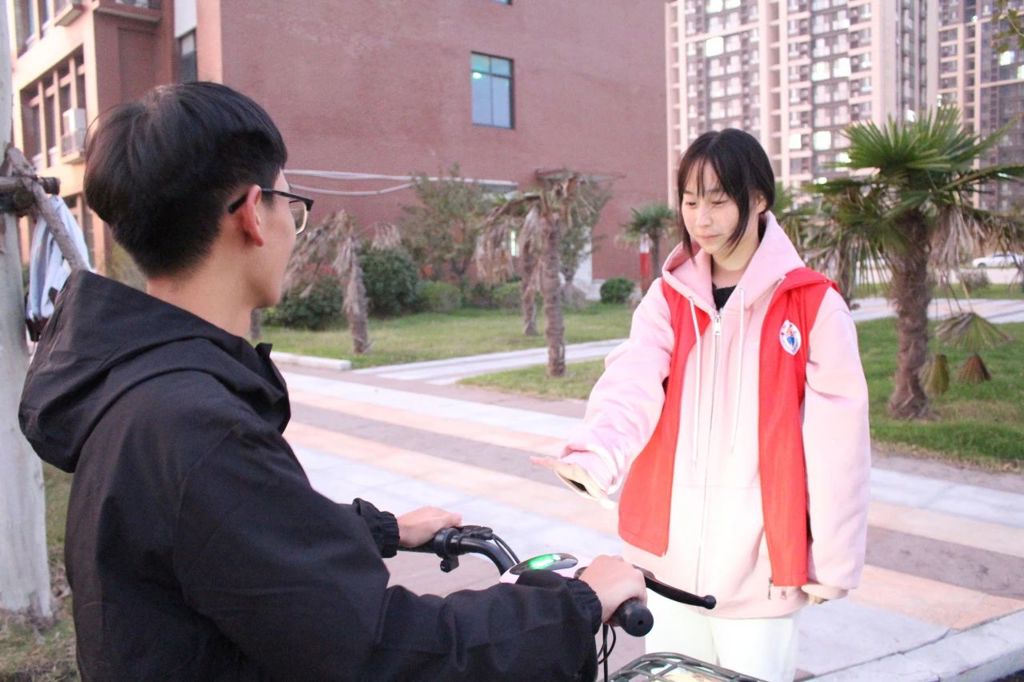 9e23653d9daef1ebe387759f1f03d040.jpg 9e23653d9daef1ebe387759f1f03d040.jpg