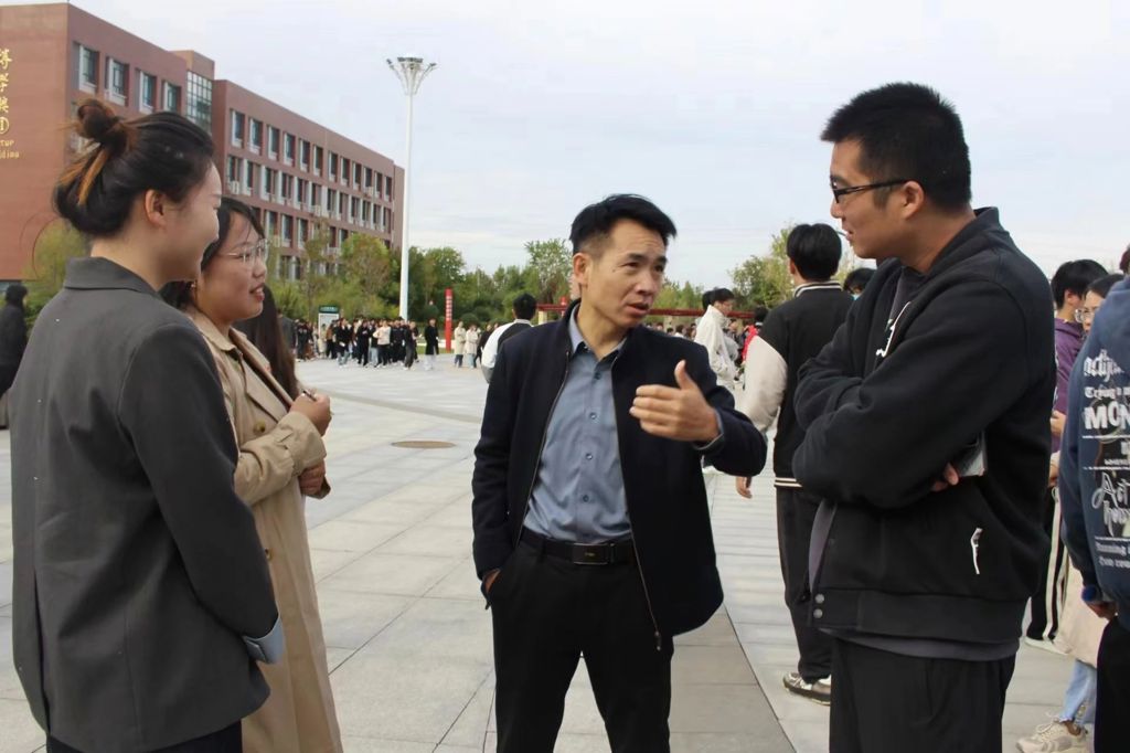 66b1a1a4e402d5f69335ab85ce238384.jpg 66b1a1a4e402d5f69335ab85ce238384.jpg