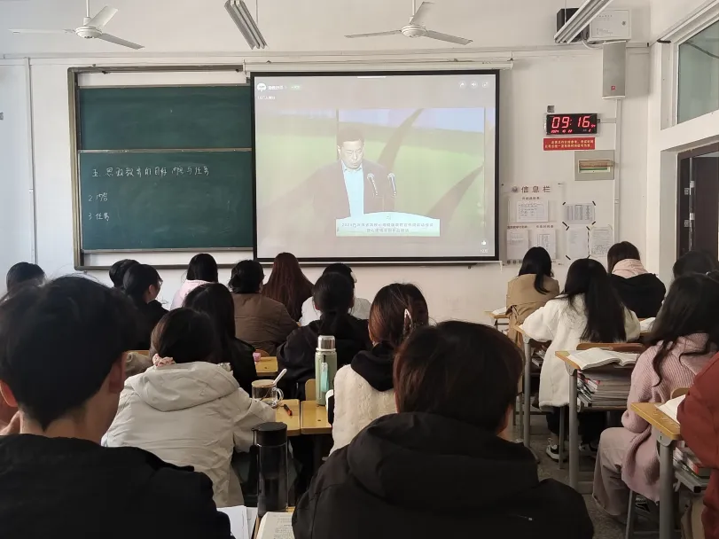 84d1ef5b908229536afe80760a8f693b.png 84d1ef5b908229536afe80760a8f693b.png