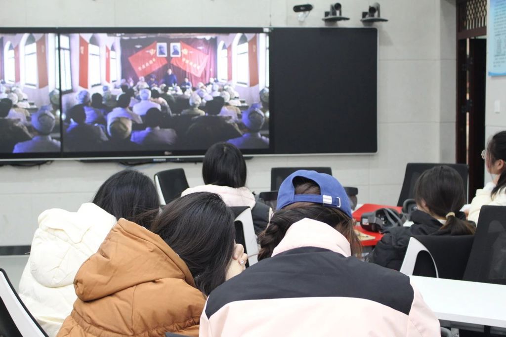 3d7280c804834a35a52d19891b3db2cd.jpg 3d7280c804834a35a52d19891b3db2cd.jpg