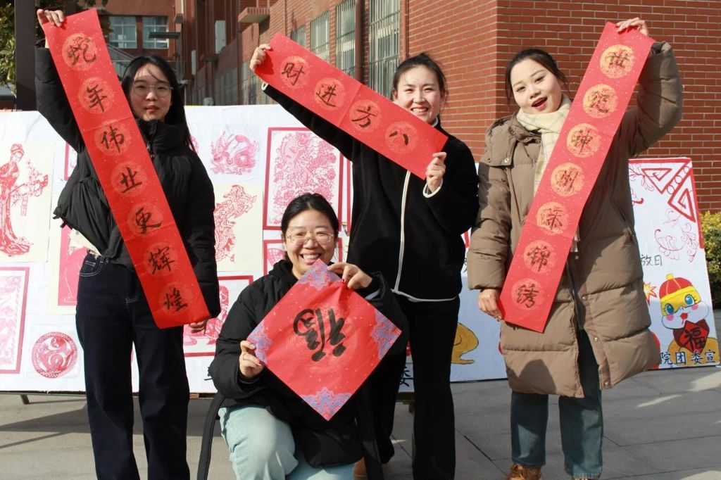 15f5aed5261adb43f1c0362604d0b3bb.jpg 15f5aed5261adb43f1c0362604d0b3bb.jpg