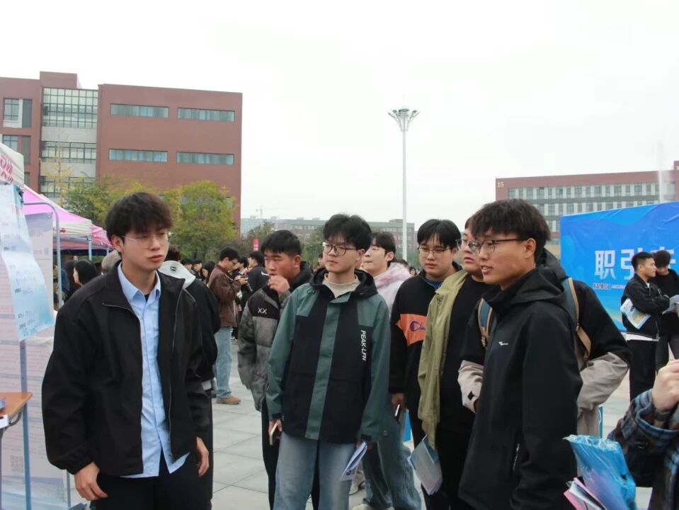 0ac4d60d523b8717b1aafad5cd3ad9bf.jpg 0ac4d60d523b8717b1aafad5cd3ad9bf.jpg