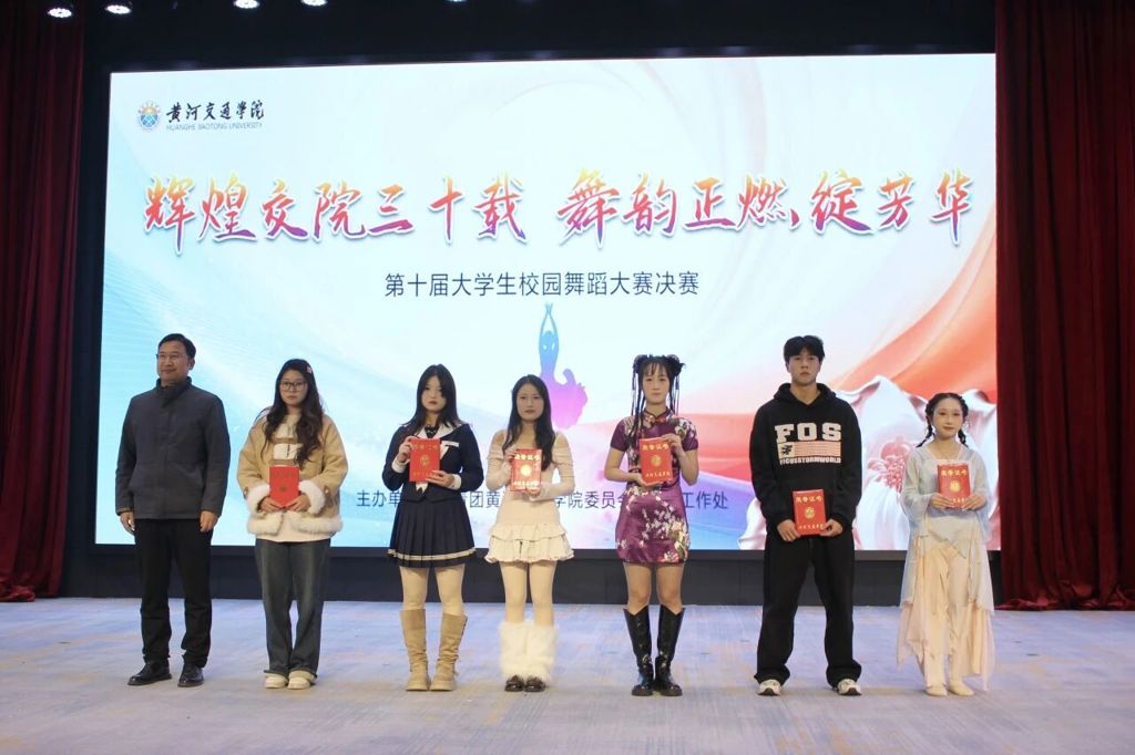 0a4966404d551a52b2e0375cc679a13a.jpg 0a4966404d551a52b2e0375cc679a13a.jpg