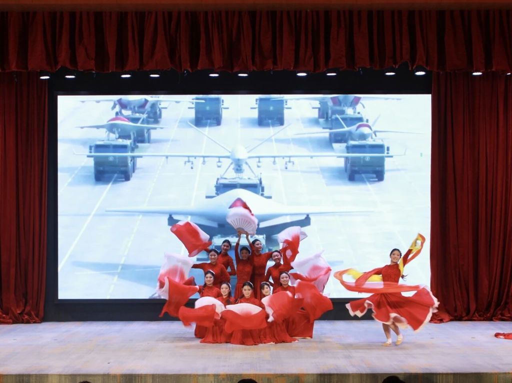 bd6504ec9d438dba1a44937585cfb094.jpg bd6504ec9d438dba1a44937585cfb094.jpg