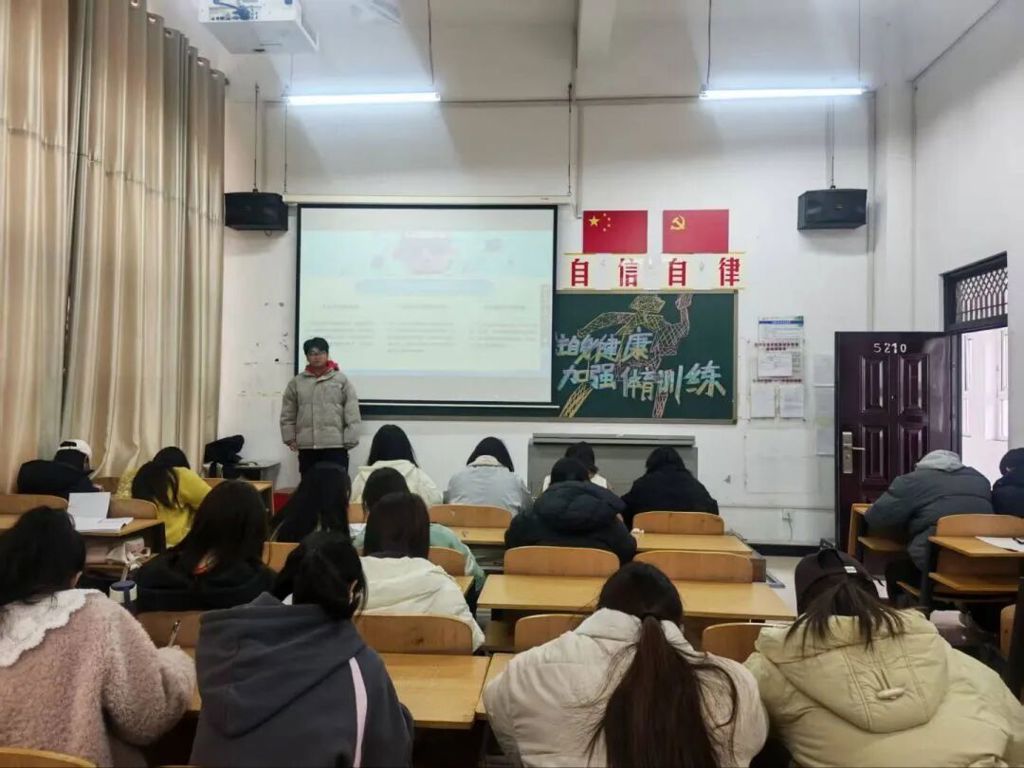 95d32d38ee4fb86500523135de35647c.jpg 95d32d38ee4fb86500523135de35647c.jpg