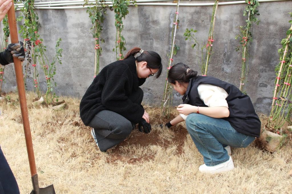 a09ffd8422a0bc25b42d3dc5b9f0c9a8.jpg a09ffd8422a0bc25b42d3dc5b9f0c9a8.jpg