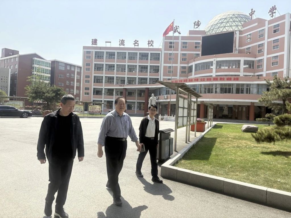 c2a1d09fc141f748a01751186f2e1676.jpg c2a1d09fc141f748a01751186f2e1676.jpg