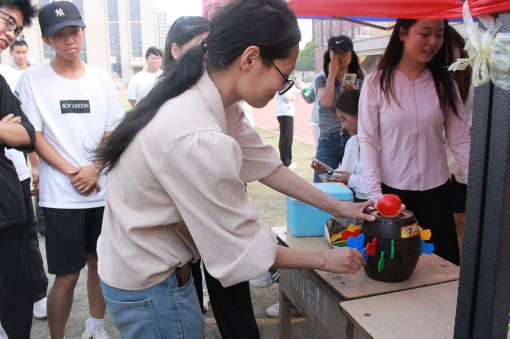 f8bdf0ad9b9e5054b1f219ec47e27370.jpg f8bdf0ad9b9e5054b1f219ec47e27370.jpg