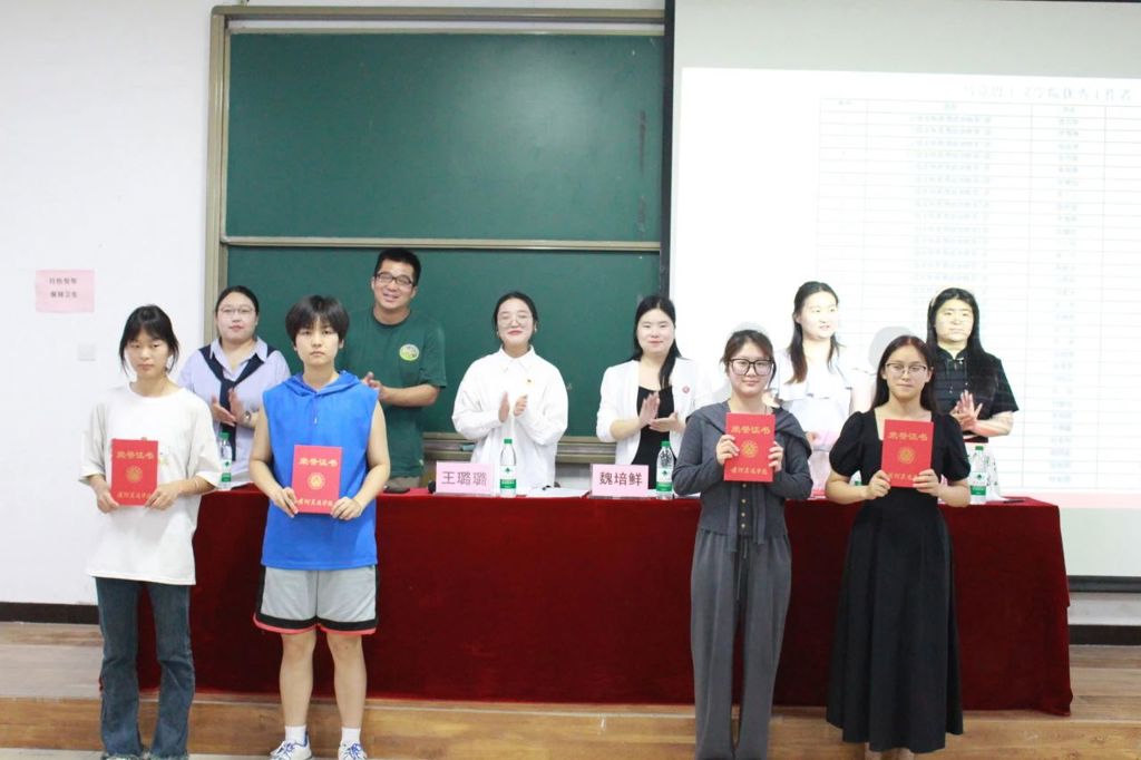 410d6648fd3ced088dda4c26703f9523.jpg 410d6648fd3ced088dda4c26703f9523.jpg