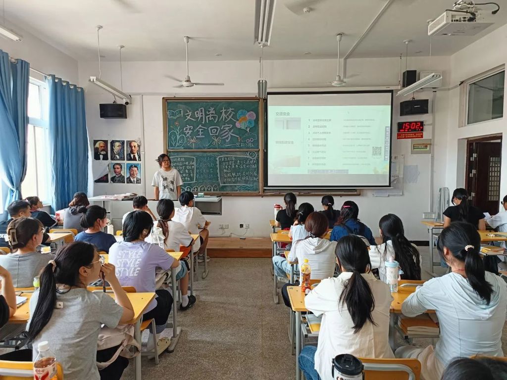 dc0521512e983a78084ed1393ce077f6.jpg dc0521512e983a78084ed1393ce077f6.jpg