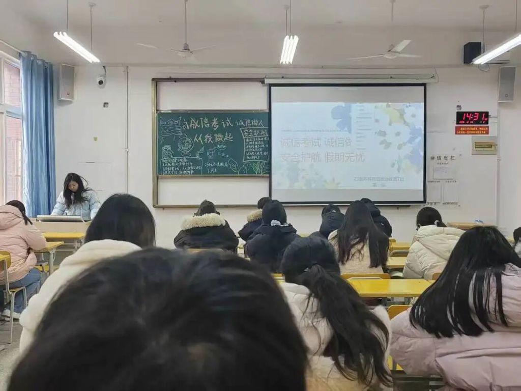 49fc2882ffb6765d740e4128720e005e.jpg 49fc2882ffb6765d740e4128720e005e.jpg